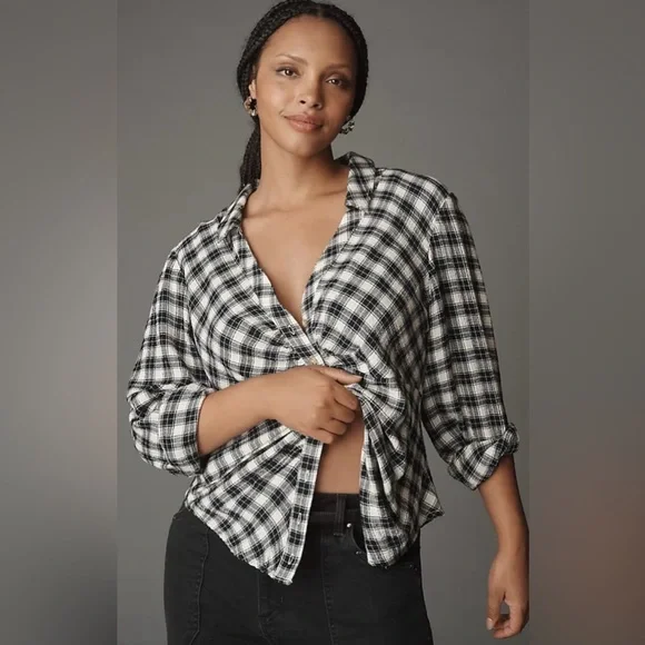 Anthropologie Pilcro The Keaton Ruched Collared Blouse Top Black White Size XS - Picture 8 of 8